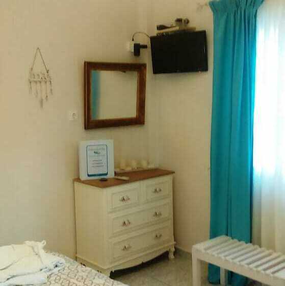 استودیوی استاندارد, Evizorzia Villas