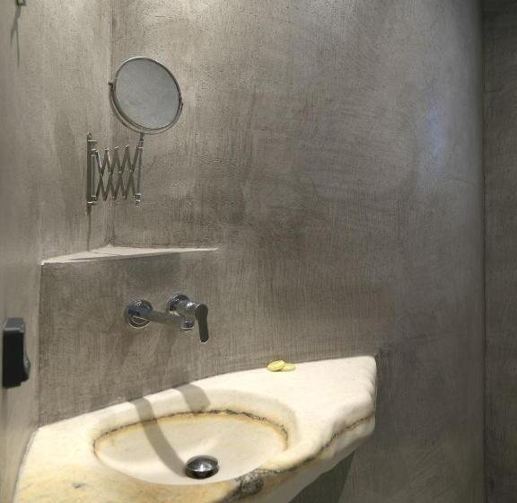 Люкс с Бассейном, Aloni Hotel & Suites
