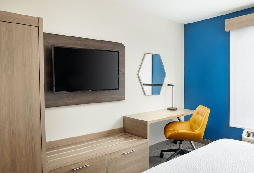 장애인을 위한 스위트, Holiday Inn Express Hotel & Suites Port St. Lucie West, An Ihg