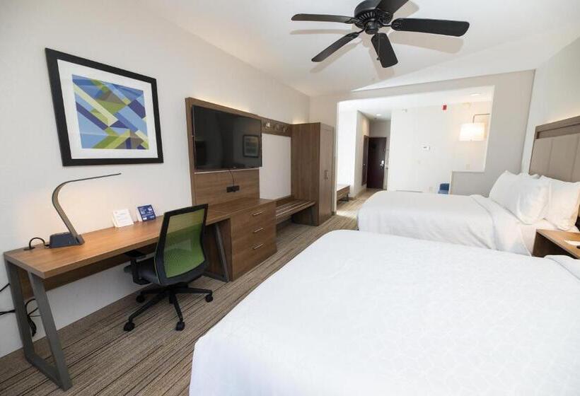 Люкс, Holiday Inn Express Hotel & Suites Clinton, An Ihg