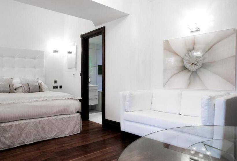 سوئیت با وان آب گرم, Windermere Suites