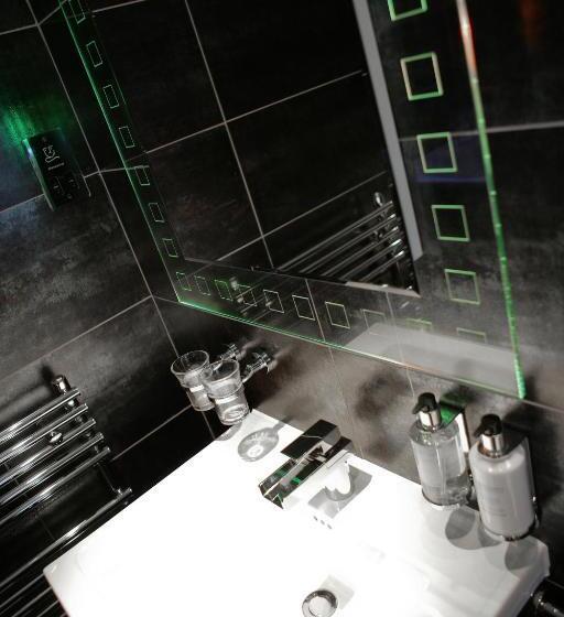 سوئیت با تخت بزرگ, Windermere Suites