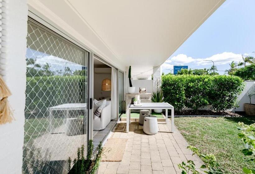 스위트, Noosa Parade Holiday Inn