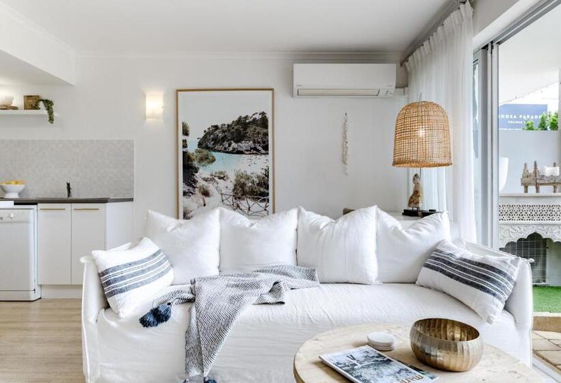 스위트, Noosa Parade Holiday Inn