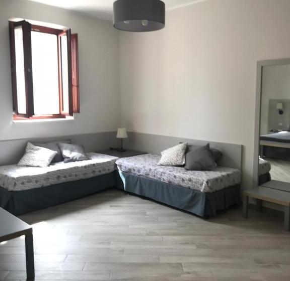 四人豪华间, Sine Tempore B&b