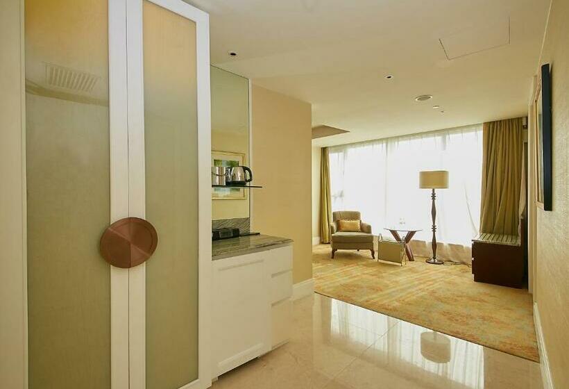 스탠다드 룸 킹사이즈 침대, Fairmont Yangcheng Lake