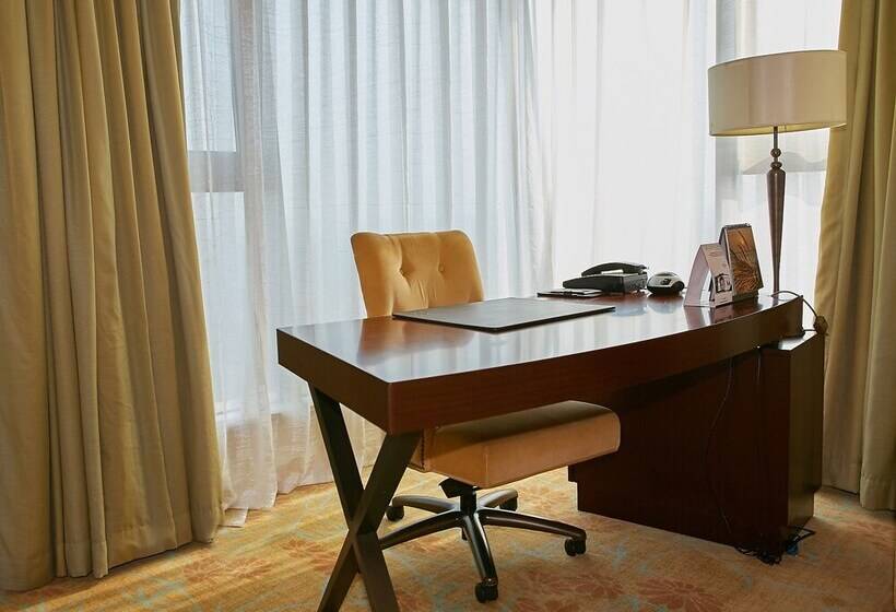 Номер Deluxe Вид на Парк, Fairmont Yangcheng Lake