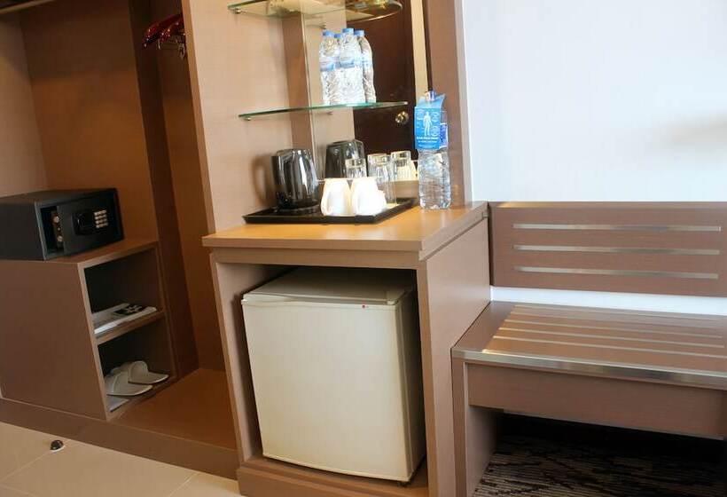 Номер Deluxe, Swissbelinn Baloi Batam