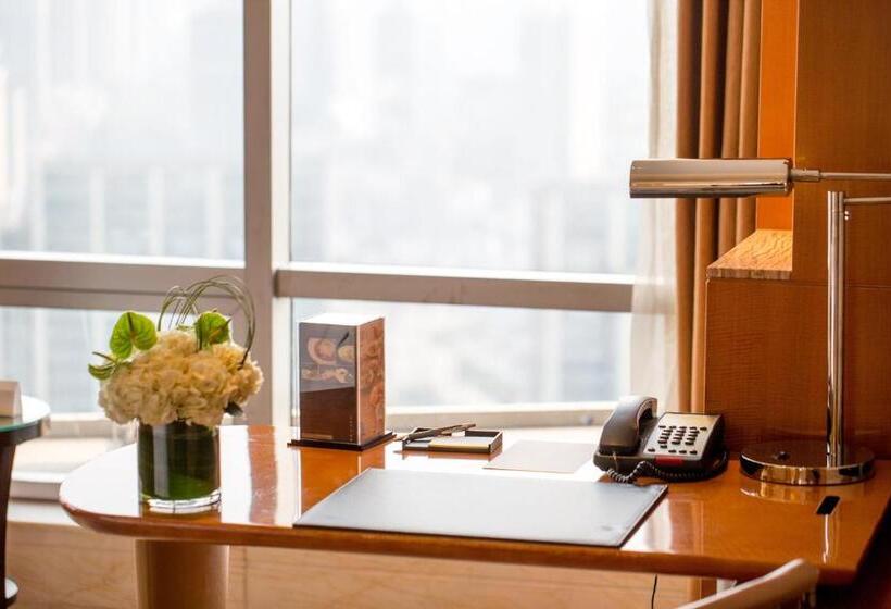 اتاق پریمیوم با چشم‌انداز دریاچه, The Westin Nanjing Xuanwu Lake