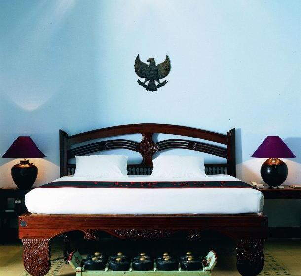 Family Suite, Tugu Blitar