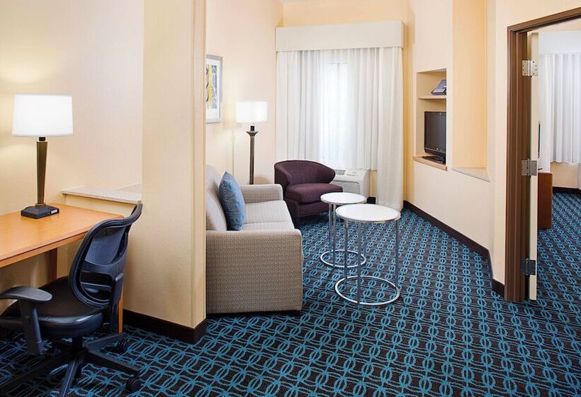 Lakosztály, Fairfield Inn & Suites By Marriott Lafayette South