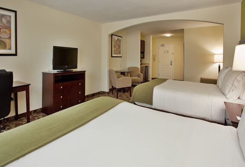 Люкс, Holiday Inn Express Hotel & Suites Kansas City Sports Complex, An Ihg
