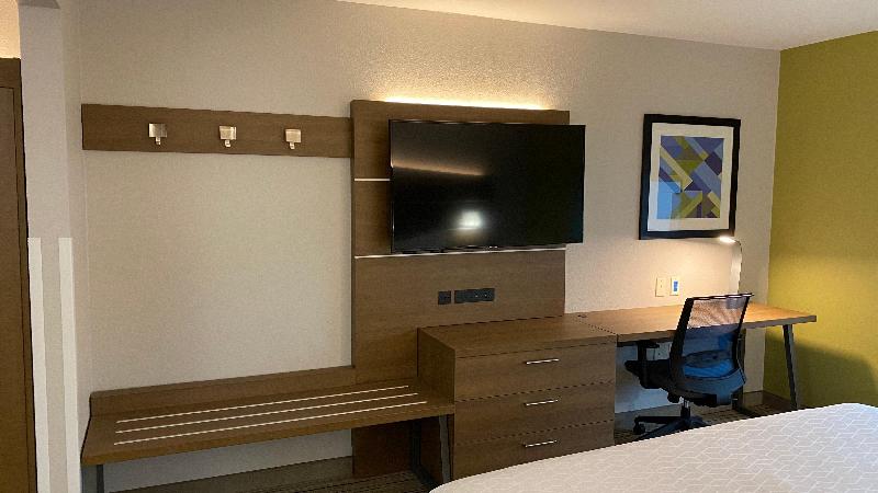 Люкс Кровать Кинг, Holiday Inn Express Hotel & Suites Weston, An Ihg