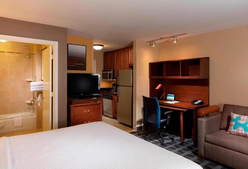 Студио Стандарт Кровать Кинг, Towneplace Suites Houston Intercontinental Airport