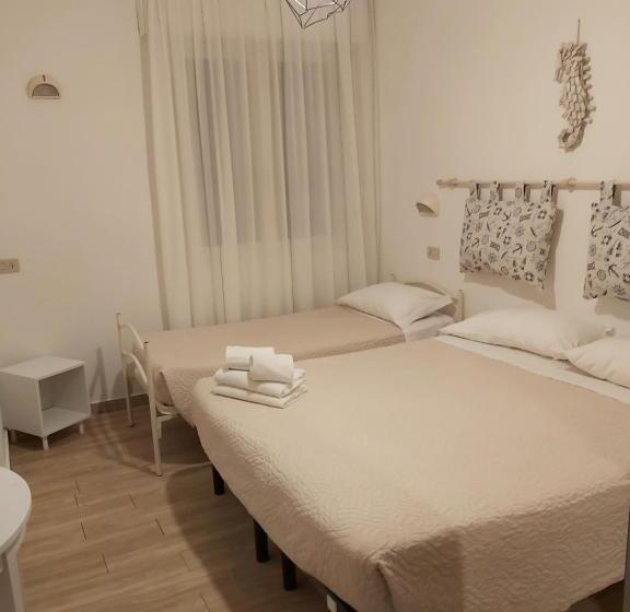 Трехместный Номер Комфорт, 21 Riccione