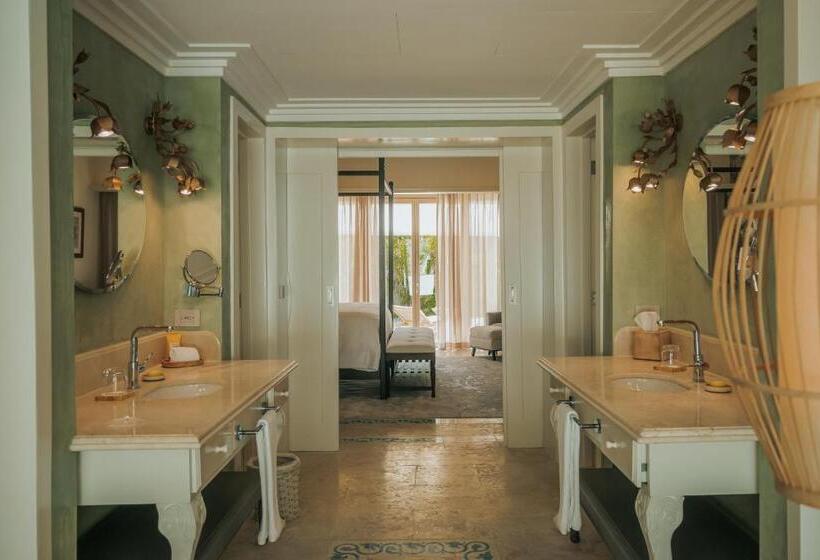 سوییت لوکس, Eden Roc Cap Cana