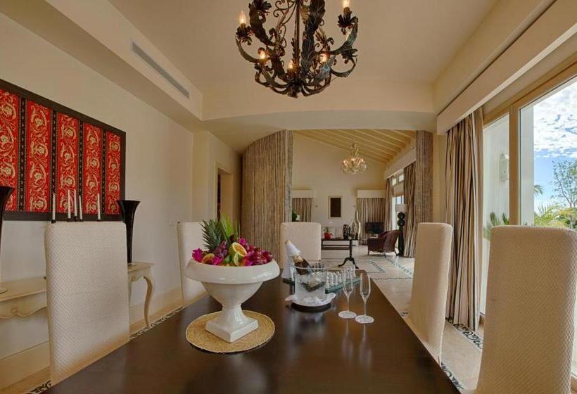 ویلای 3 خوابه, Eden Roc Cap Cana