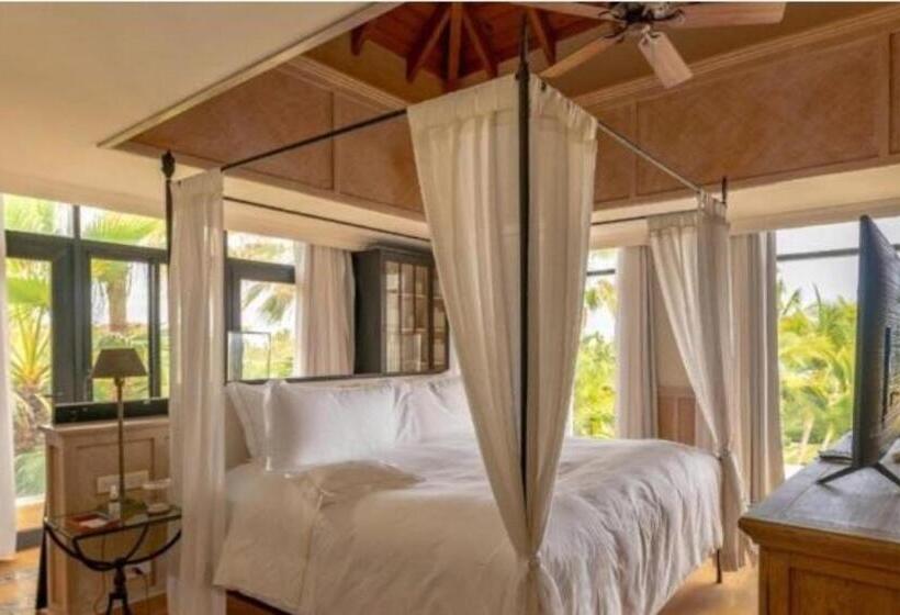 ویلای 1 خوابه, Eden Roc Cap Cana