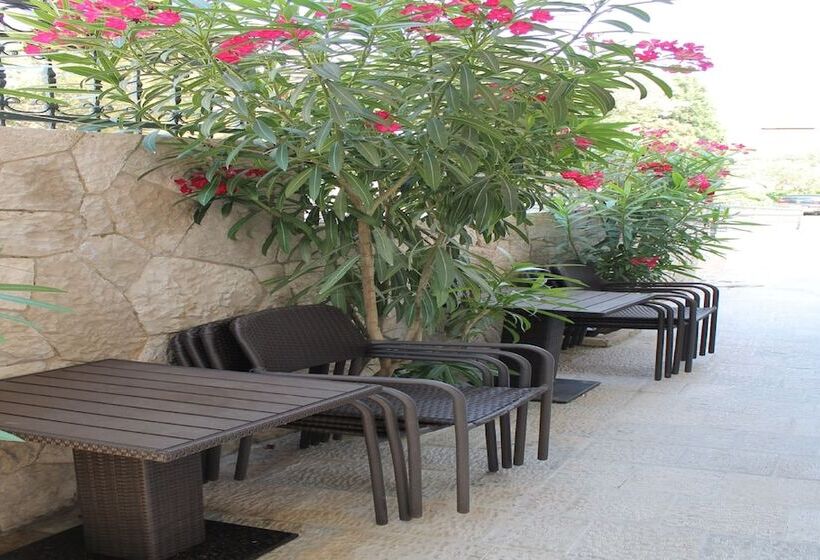 آپارتمان کامفورت 2 خوابه, Apartments Logos