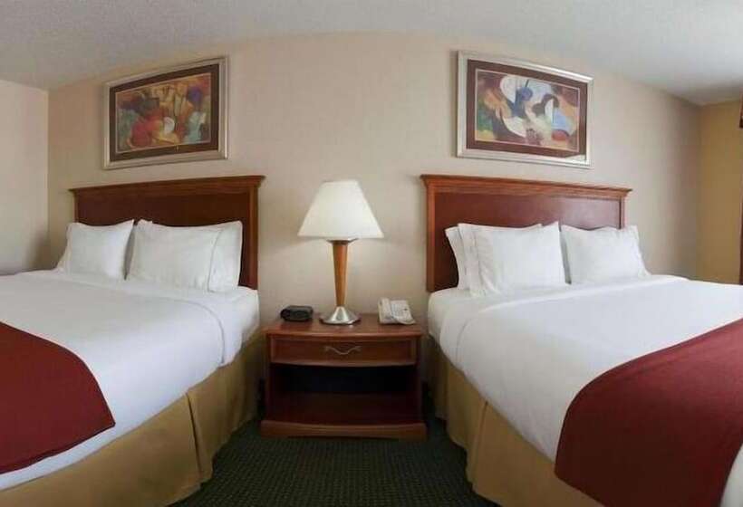 Номер Стандарт, Holiday Inn Express Hotel And Suites Valparaiso, An Ihg