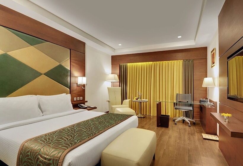 Номер Executive, The Residency Towers Coimbatore