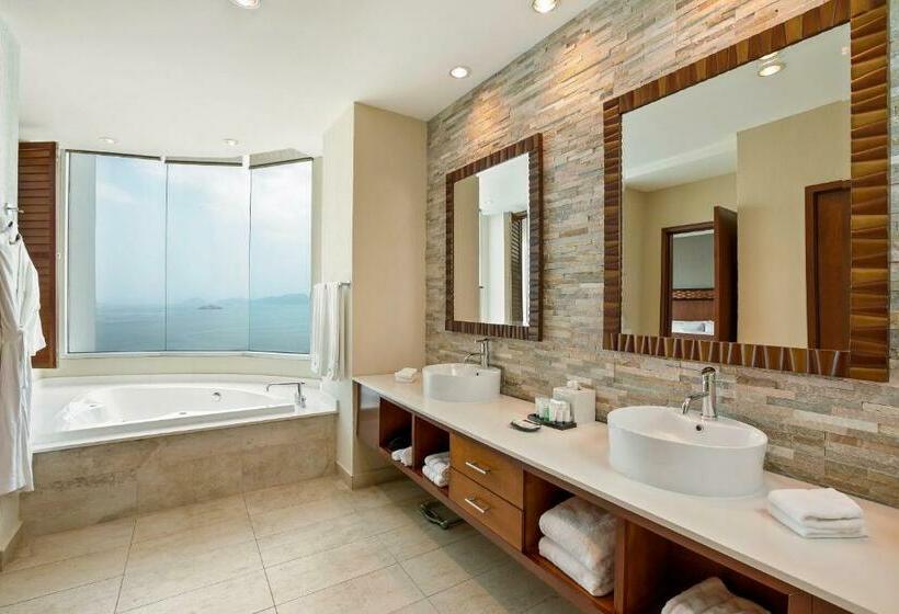 Номер Мастер, The Westin Playa Bonita Panama