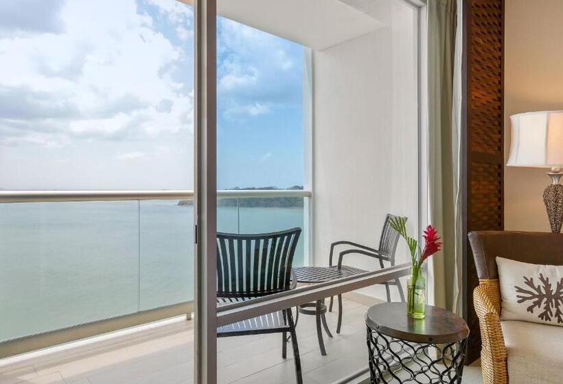 Номер Deluxe Кровать Кинг, The Westin Playa Bonita Panama