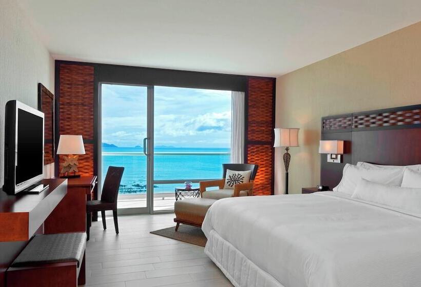 Номер Deluxe Вид на Море с Балконом, The Westin Playa Bonita Panama