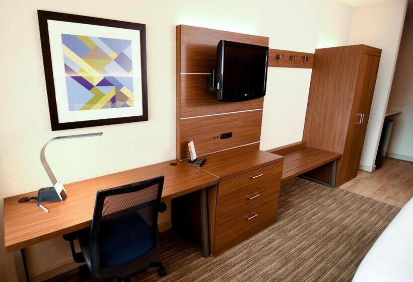 Номер Стандарт, Holiday Inn Express Hotel & Suites Port Clinton Catawba Island, An Ihg