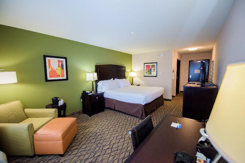 اتاق اجرایی با تخت بزرگ, Holiday Inn Express Tulsa South Bixby, An Ihg