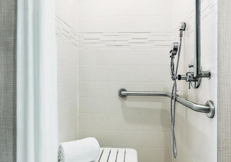 اتاق استاندارد با تخت بزرگ, Holiday Inn Express Tulsa South Bixby, An Ihg