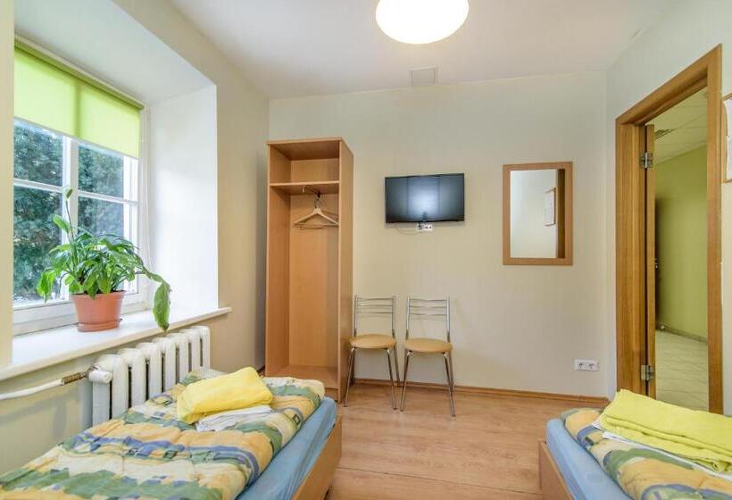 اتاق اکونومی یک تخته, Hostel Filaretai