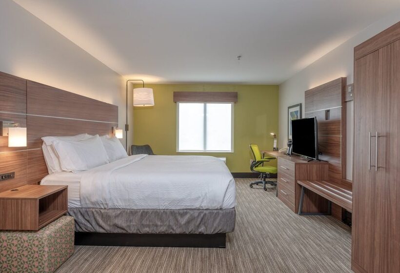 Люкс, Holiday Inn Express Hotel & Suites Thornburg S. Fredericksburg, An Ihg