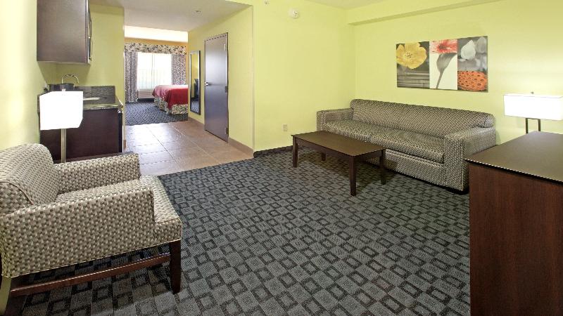 带大床的标准间, Holiday Inn Garland, An Ihg