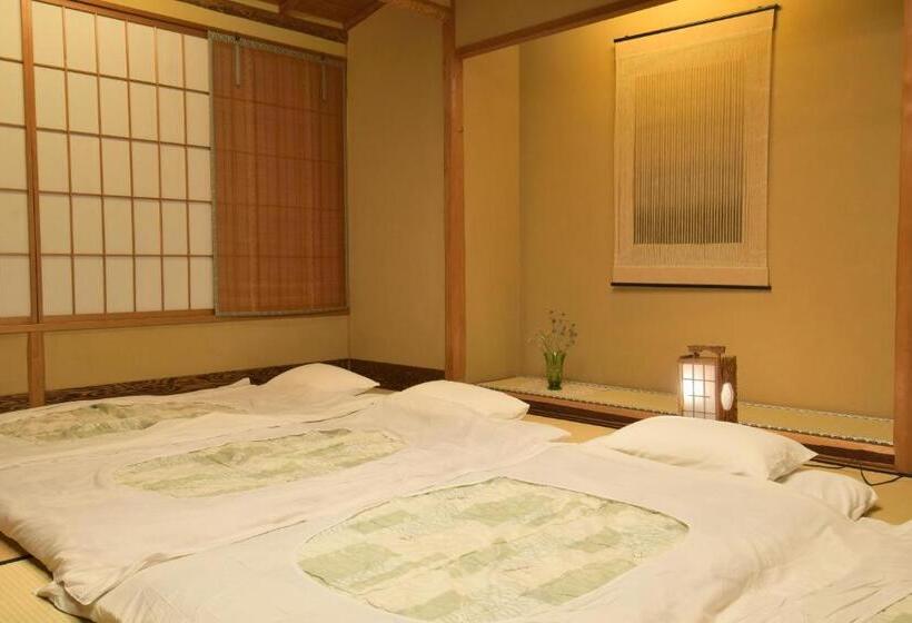 4인용 수피리어 룸, Kyoto Ryokan Sakanoue