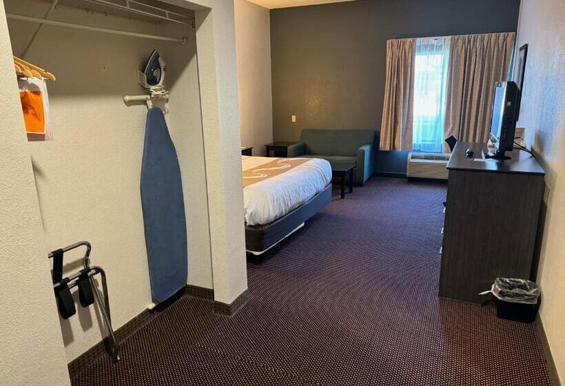 Стандартный Номер Кровать Кинг, Quality Inn &  Suites