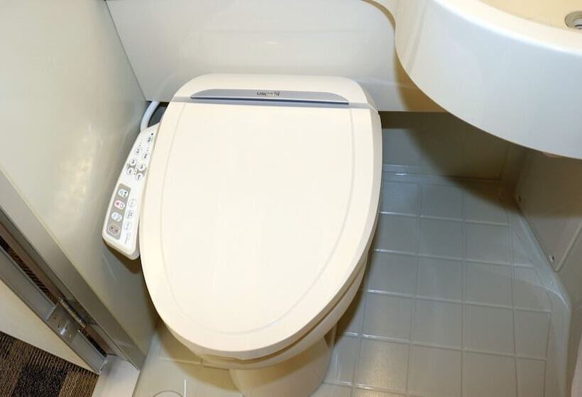 اتاق استاندارد, Toyoko Inn Hankyu Juso-eki Nishiguchi
