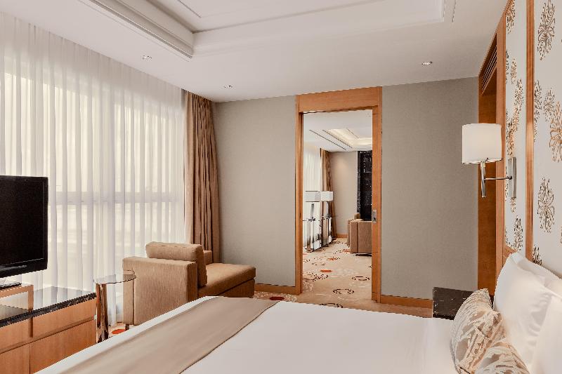 سوئیت 2 خوابه, Crowne Plaza Shanghai Anting Auto City