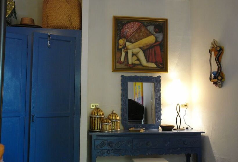 استودیوی پریمیوم, Suites Santo Domingo