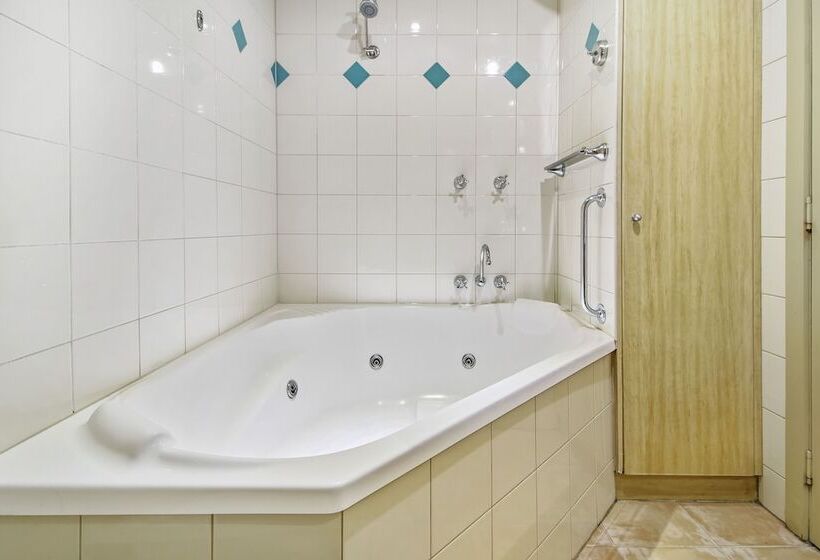 침실 2개 아파트, Alzburg Resort