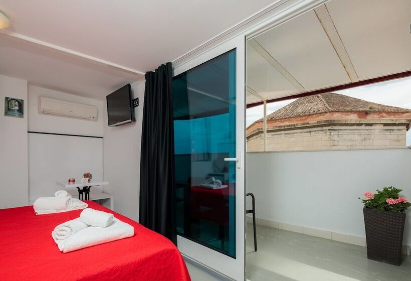 Номер Стандарт Вид на Город, Plr Accommodation