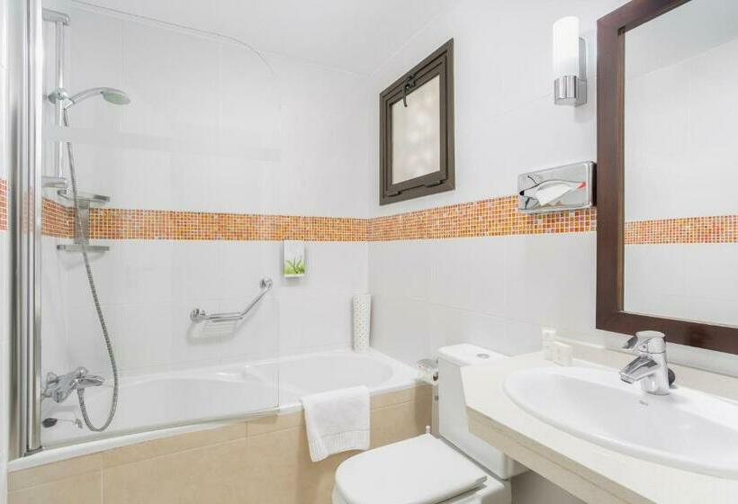 Апартаменты 3 Спальни, Sunset Bay Club