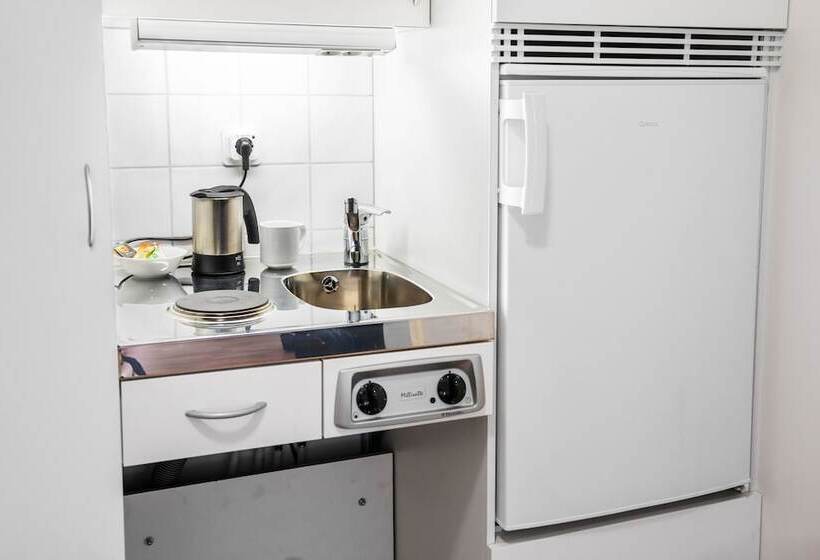 Семейный Номер, Attendo Park Hotell