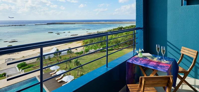 オーシャンビューのプレミアムルーム。, Cypress Resort Kumejima