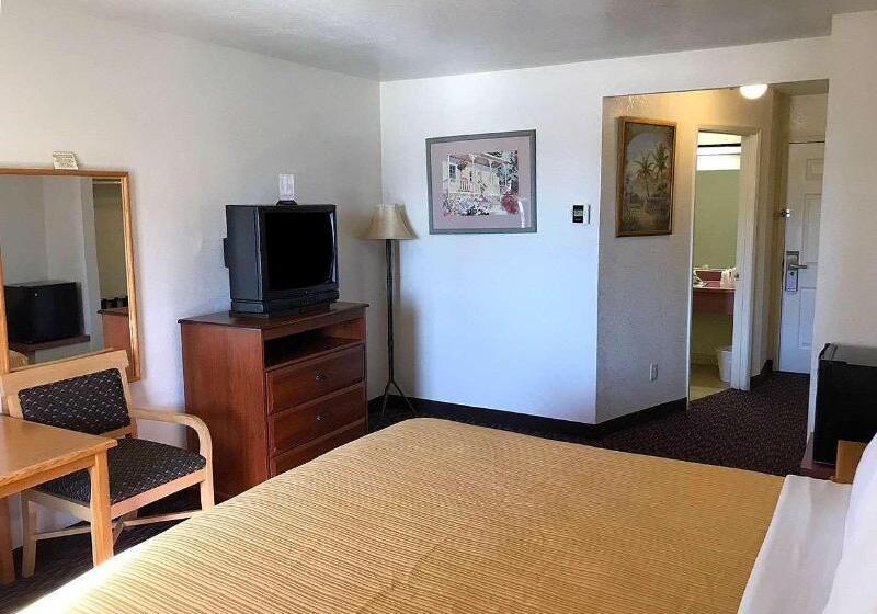 Номер бизнес-класса, Days Inn & Suites By Wyndham Cabot