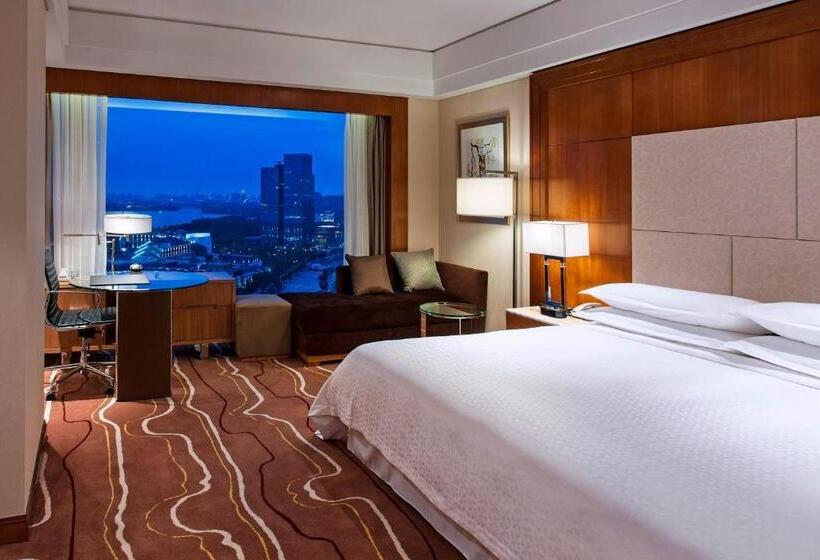Номер Deluxe Кровать Кинг, Four Points By Sheraton Suzhou