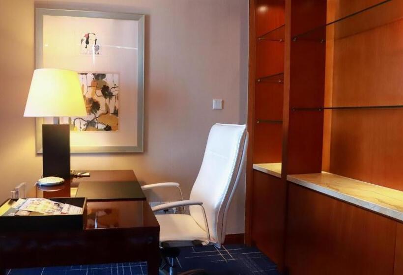 Президентский Люкс, Four Points By Sheraton Suzhou