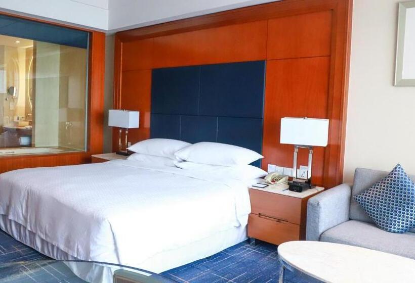 带大床的标准间, Four Points By Sheraton Suzhou