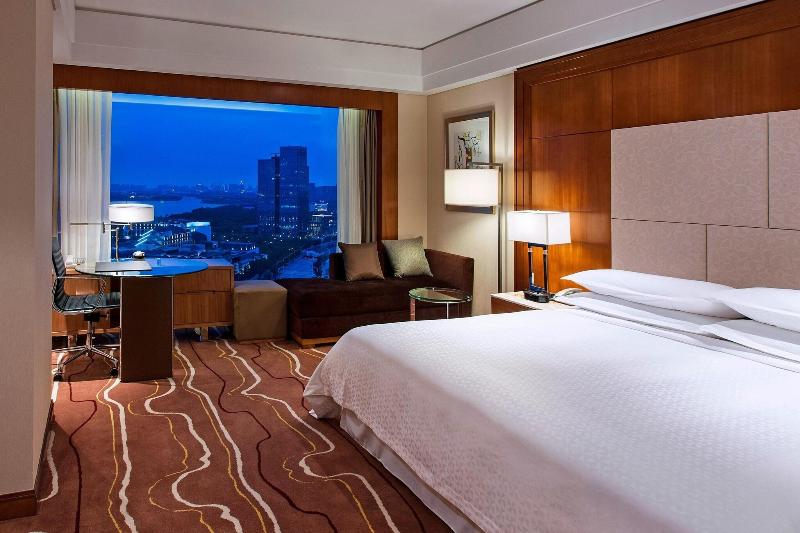 Стандартный Номер Кровать Кинг, Four Points By Sheraton Suzhou