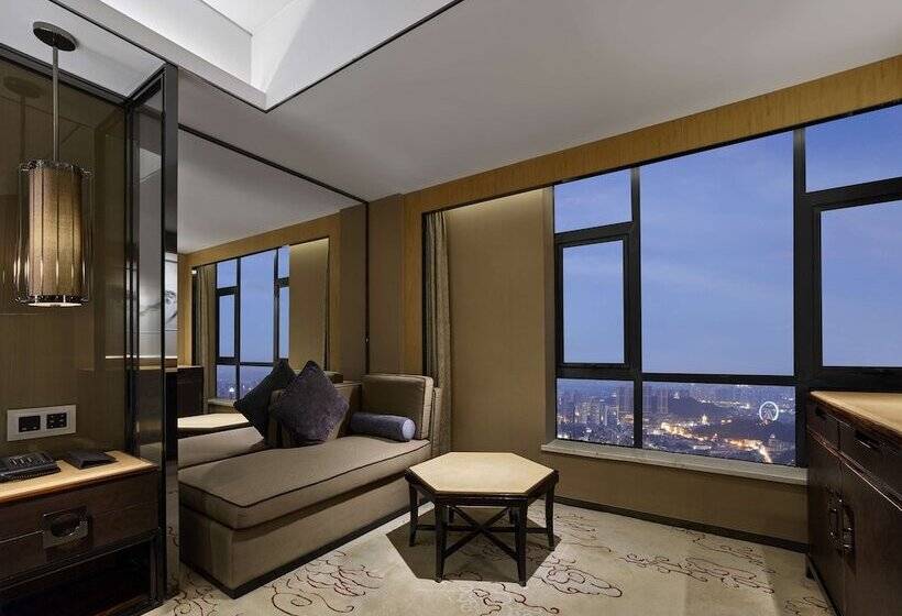 اتاق لوکس, Hilton Zhongshan Downtown